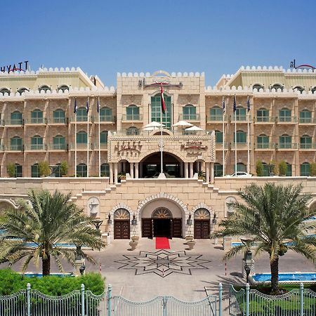 Grand Hyatt Muscat Hotel Exterior photo The Ritz-Carlton, Dubai Creek