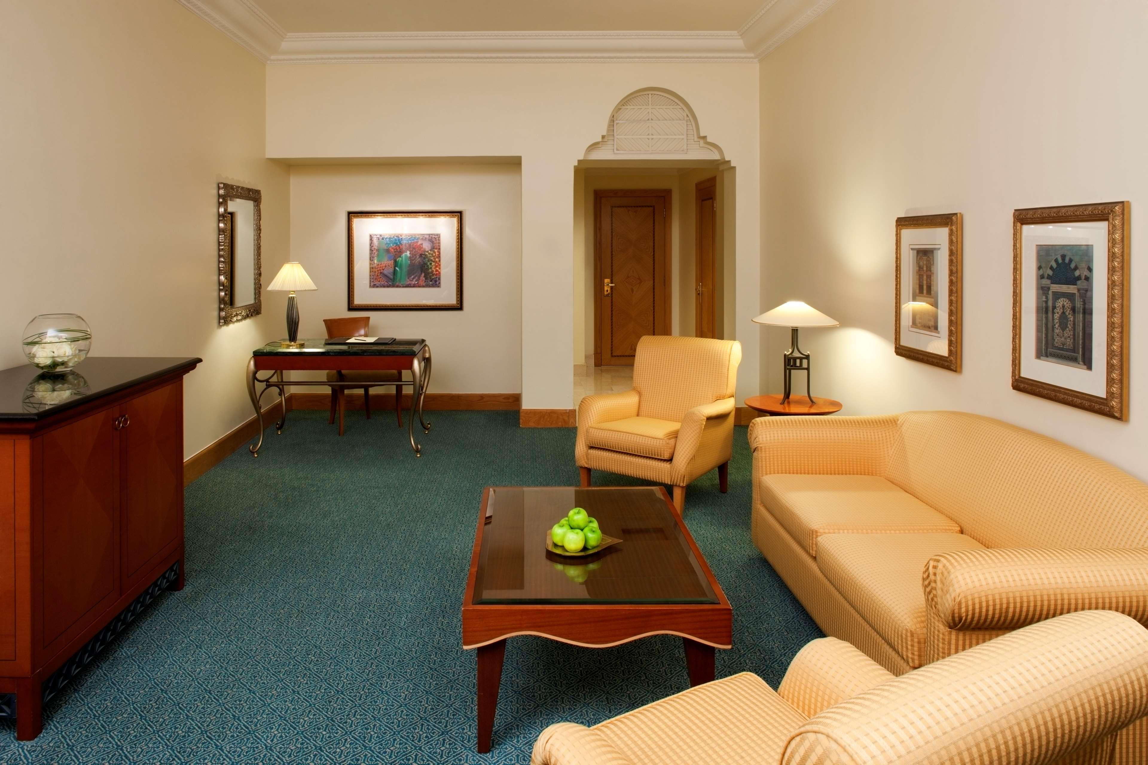 Grand Hyatt Muscat Hotel Exterior photo A suite at the Taj Mahal Palace, Mumbai