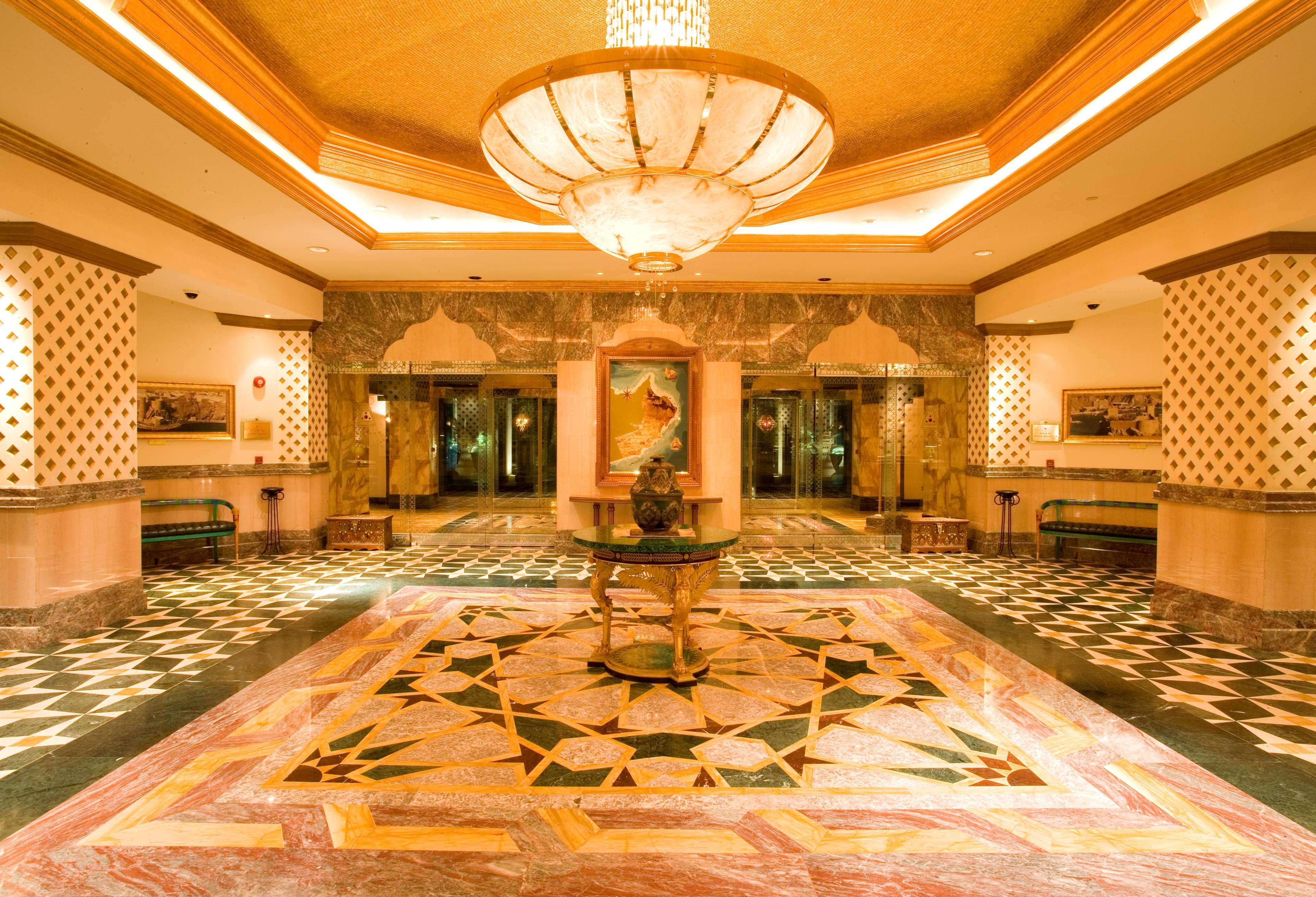 Grand Hyatt Muscat Hotel Interior photo Lobby