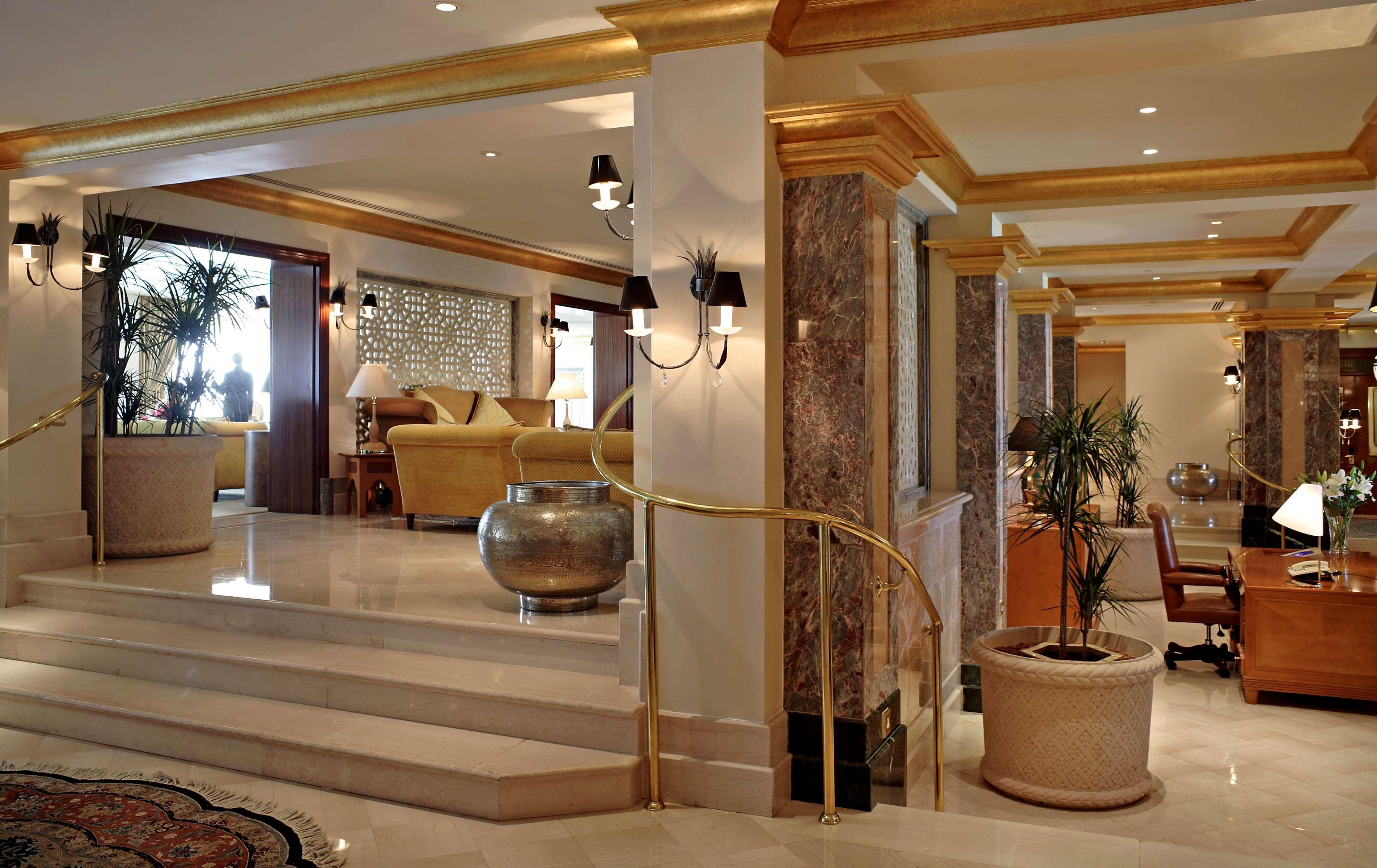 Grand Hyatt Muscat Hotel Exterior photo Lobby